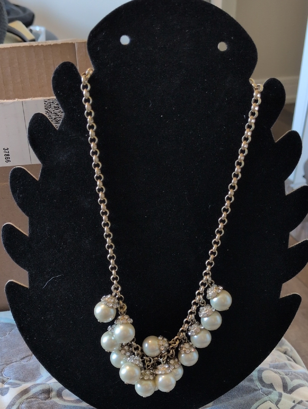 J. Crew Gold-Tone‎ Necklace with Cream Pearls